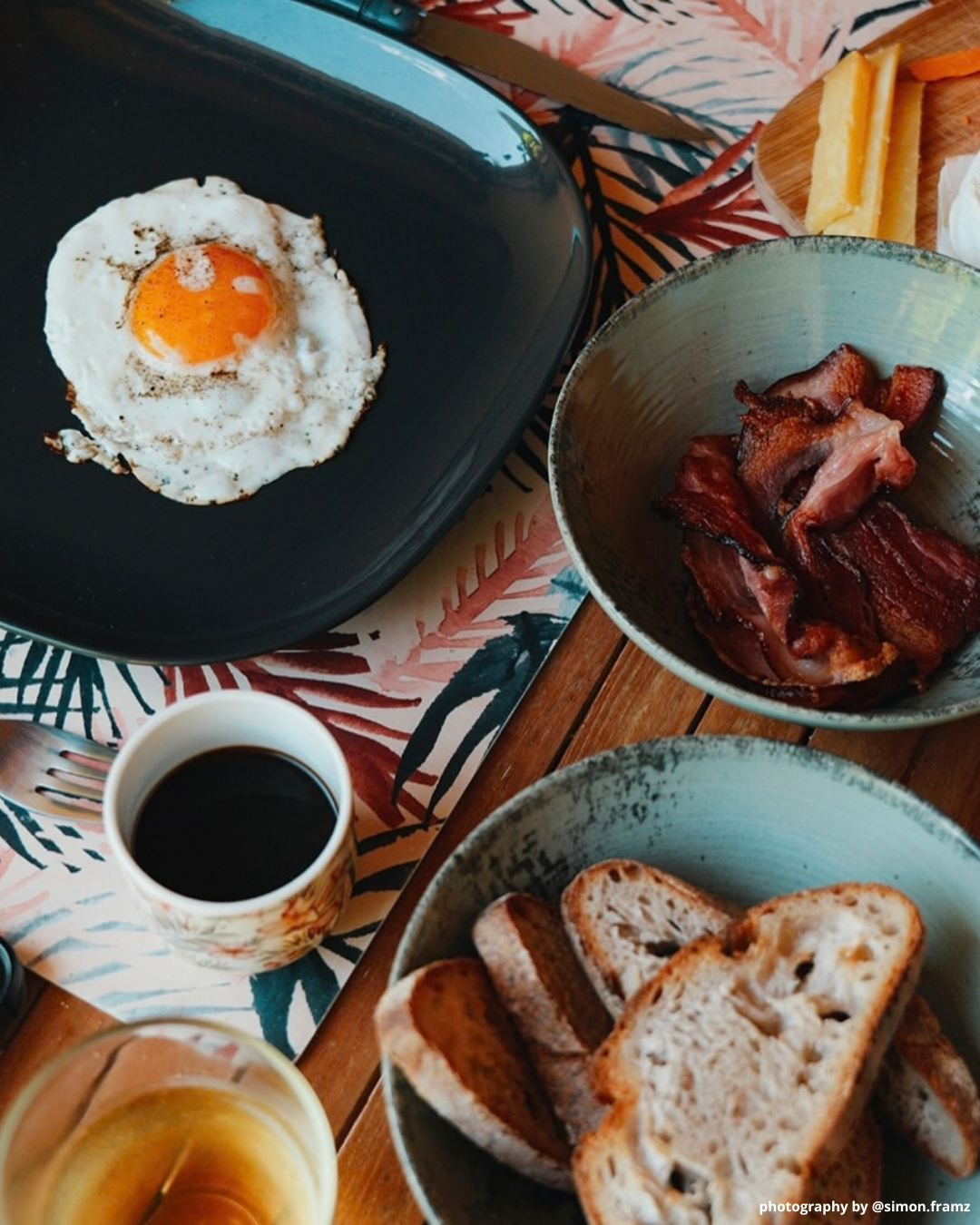 Petit-déjeuner préparé pour un séjour à La Réunion